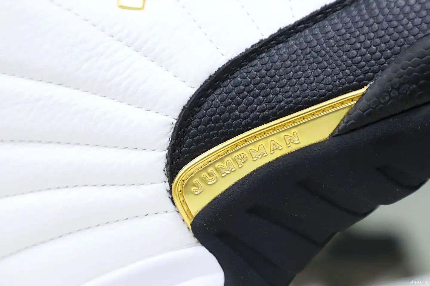JORDAN Kimikick 12 'ROYALTY' RETRO AIR 0605